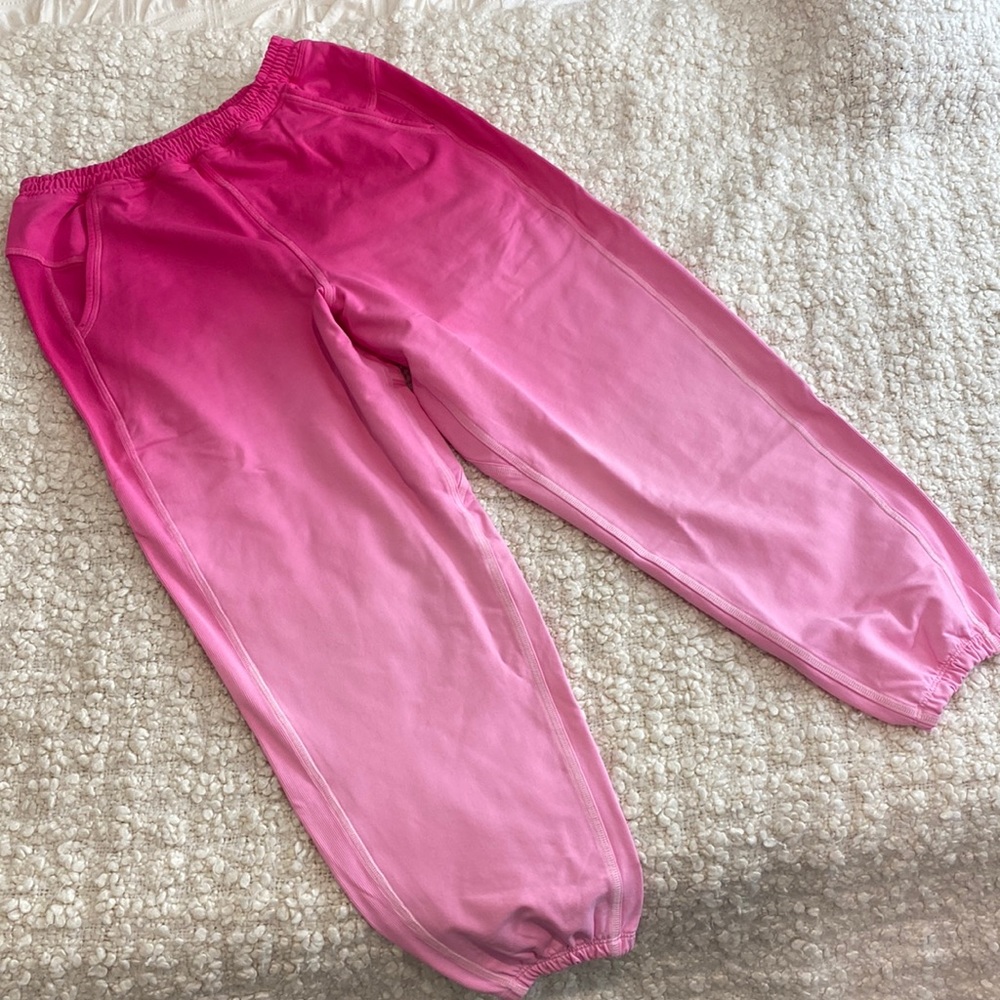 lululemon LA Super High Rise Jogger
